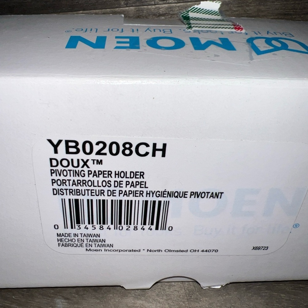 Moen Chrome Pivoting Toilet Paper Holder - Picture 3 of 8